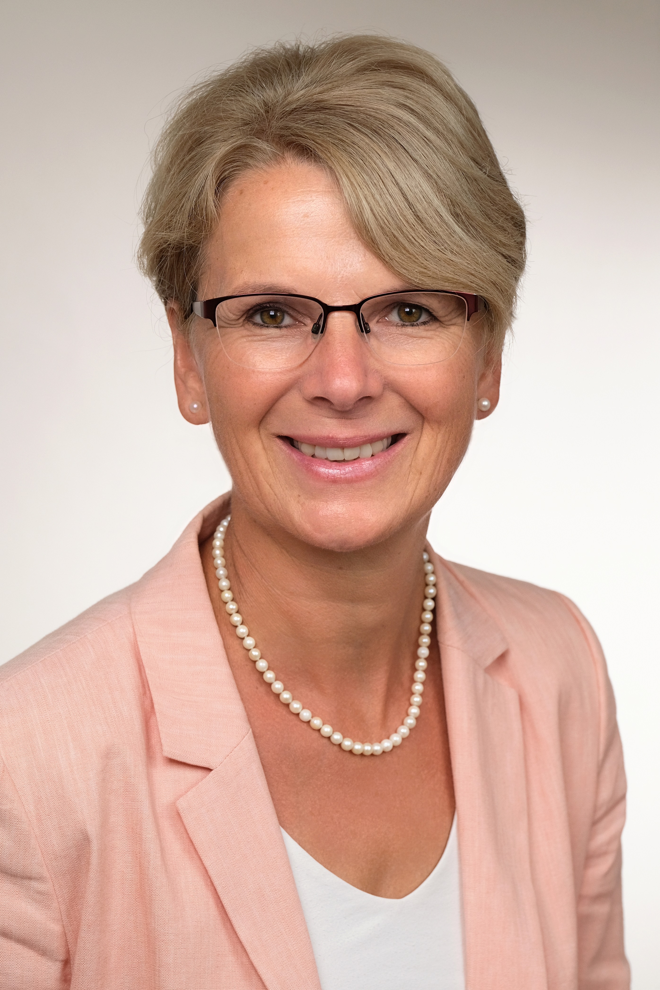 Dagmar Hoffmann-Knodt
